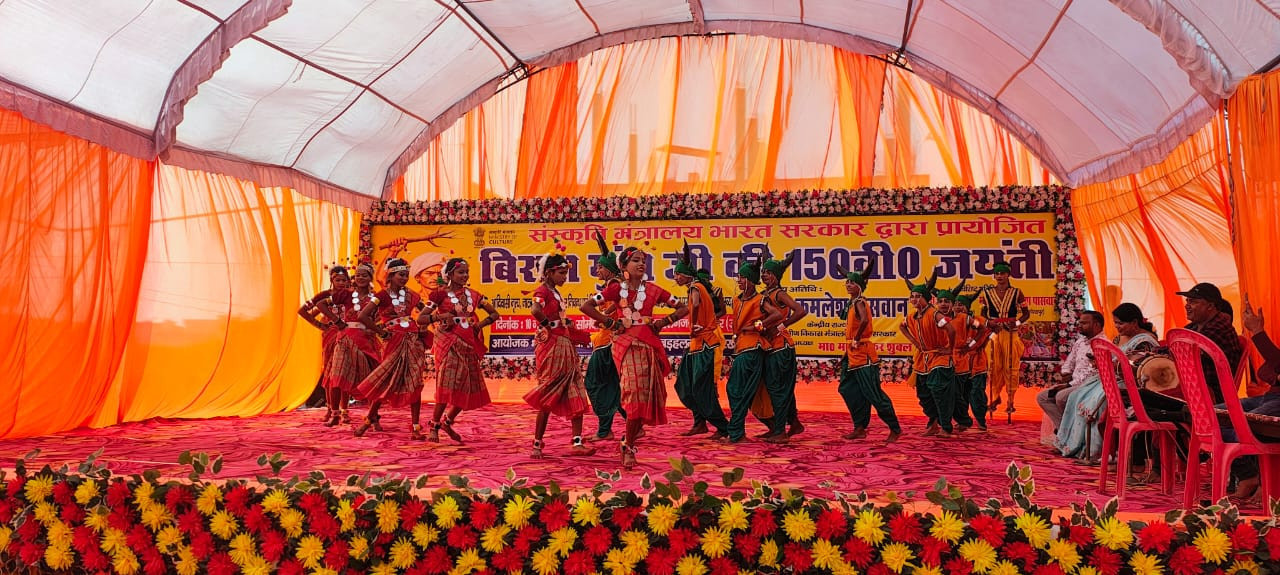 Ministry of Culture in Collaboration with Aastha Khadi Sansthan Commemorates 150th Birth Anniversary of Bhagwan Birsa Munda in Gorakhpur